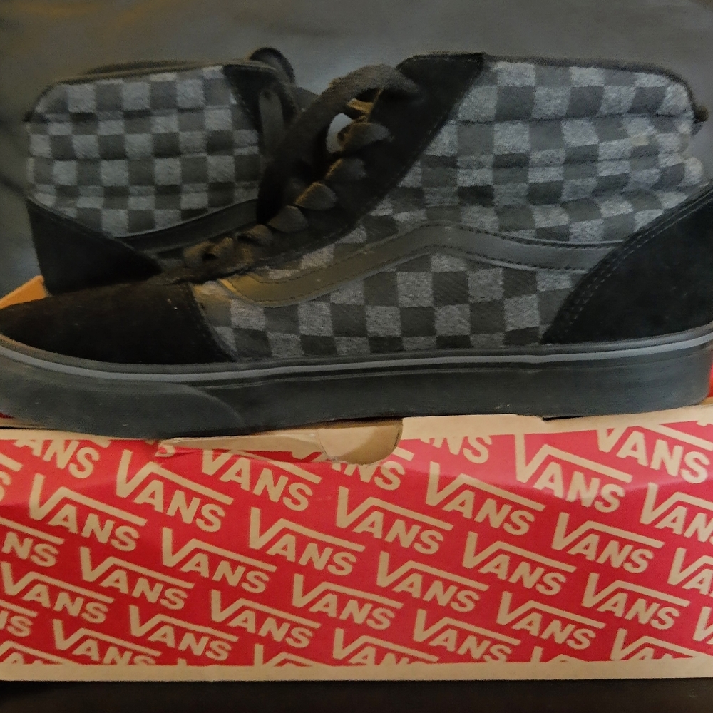 Checkerboard black/gray high top vans